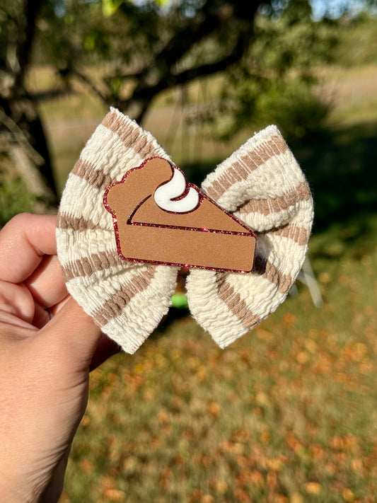 BOW CENTER - PIE