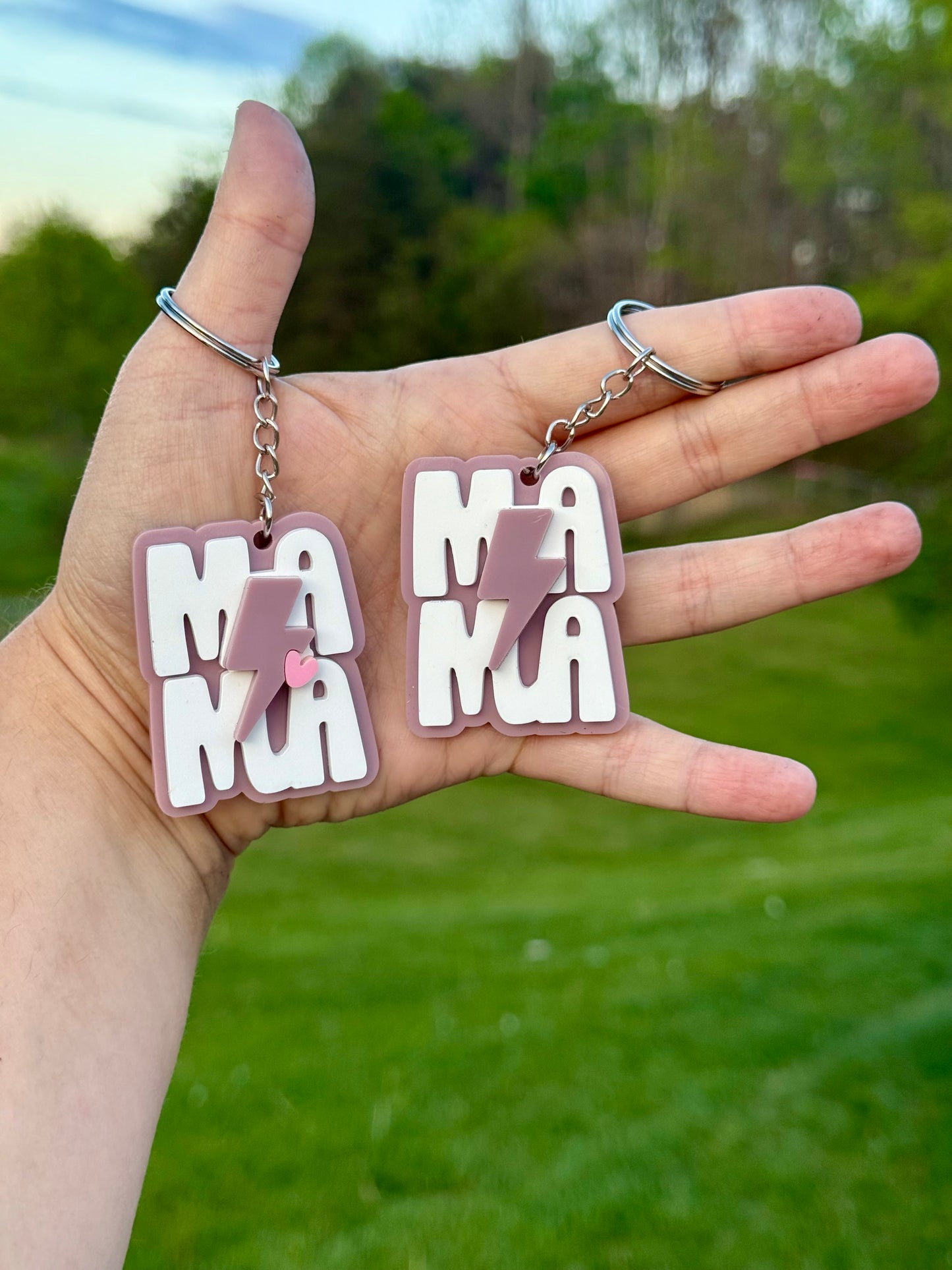 MAMA KEYCHAIN